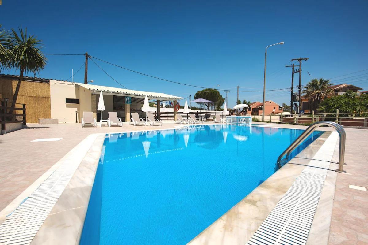Sidari Vibes Aparthotel Exterior photo
